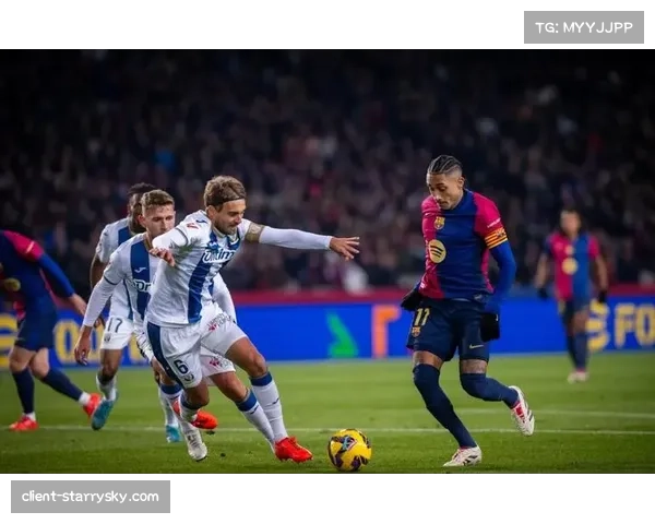 西甲争冠格局呈现两极分化 皇马巴萨五分差距凸显稳定性差异